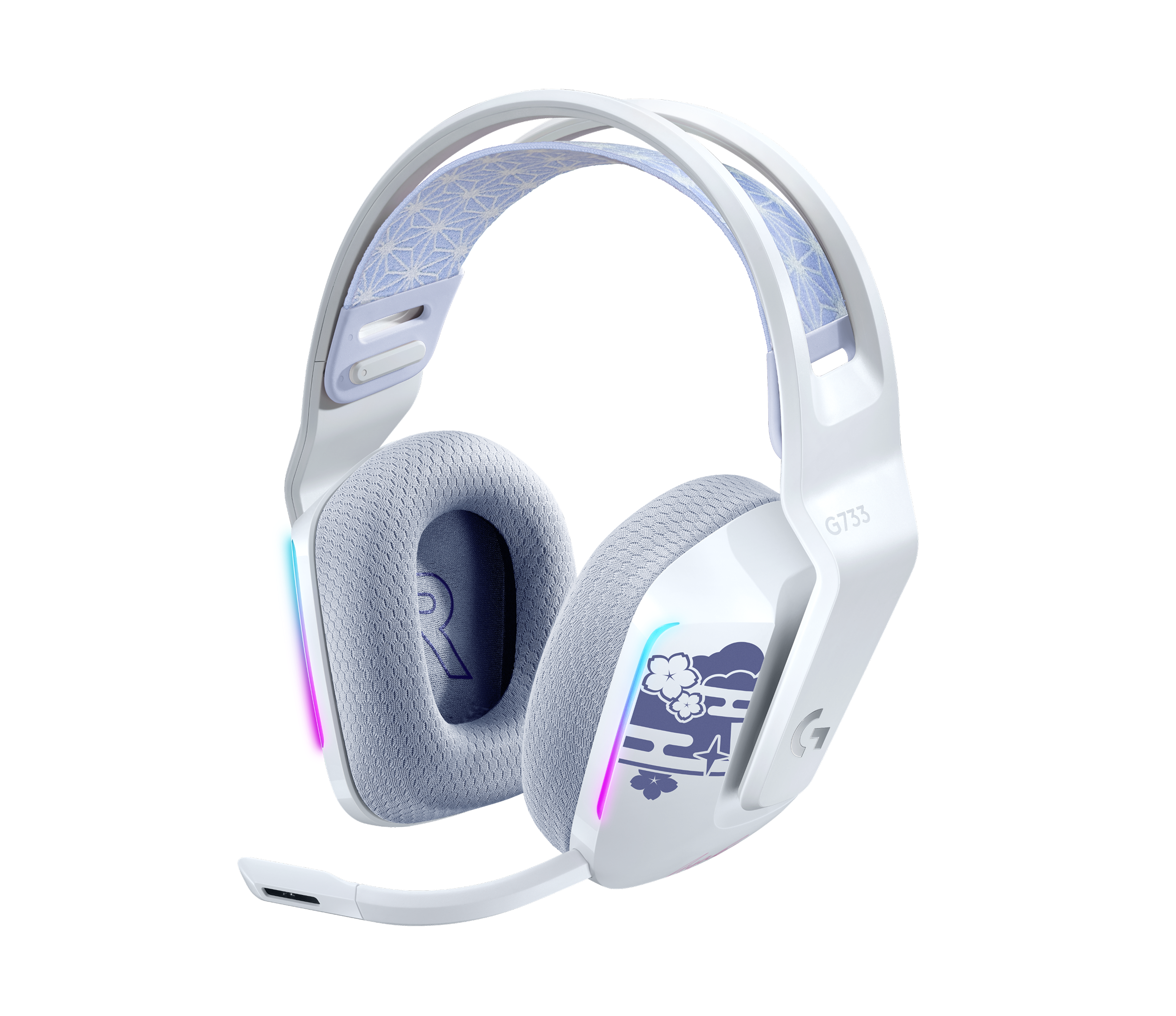 G733 - White